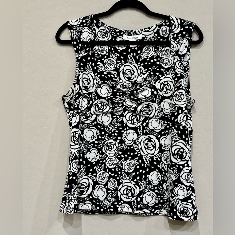 White House Black Market Top, Large